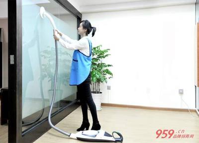 家政服务加盟 培训与连锁项目的双赢之路