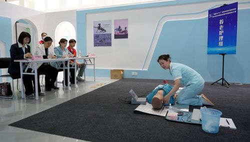 提质扩容 向新而行 大庆打造叫得响的巾帼家政服务万千家庭